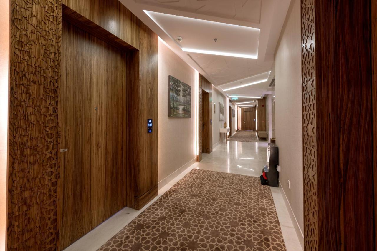 Taj Jeddah Hotel Apartment Экстерьер фото