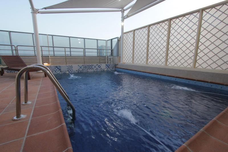 Taj Jeddah Hotel Apartment Экстерьер фото