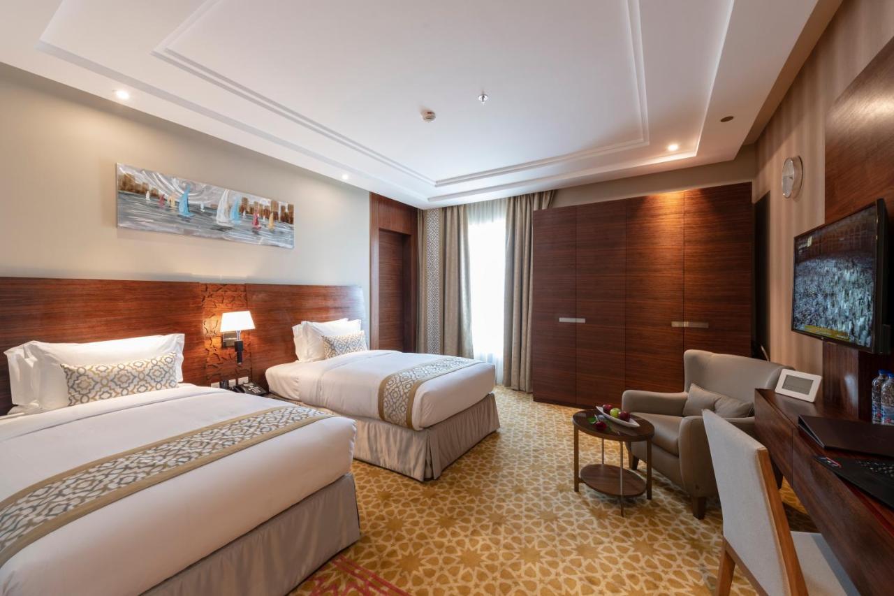 Taj Jeddah Hotel Apartment Экстерьер фото