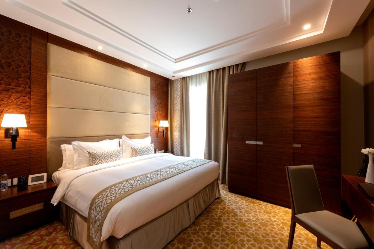 Taj Jeddah Hotel Apartment Экстерьер фото
