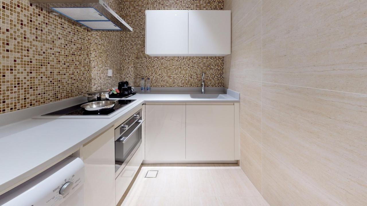 Taj Jeddah Hotel Apartment Экстерьер фото